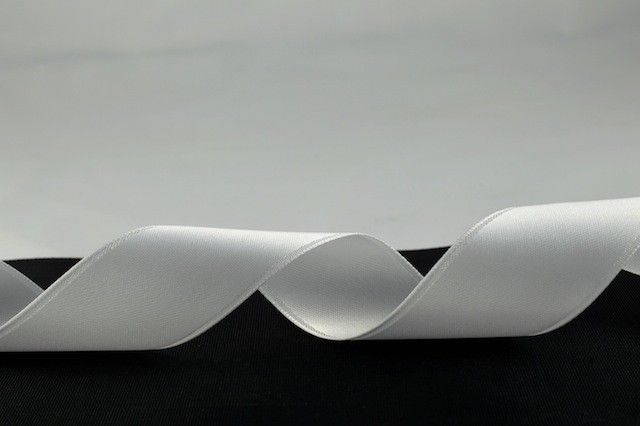 15mm, 25mm & 38mm White Single Faced Satin Ribbon x 100 Metre Rolls!25mm