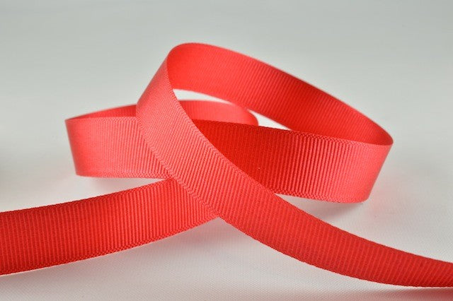 53754 - 6mm, 10mm, 16mm, 22mm & 38mm Plain Grosgrain Ribbon6mm / 35 Red