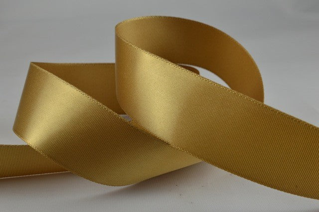 54033 - 15mm , 25mm and 38mm Single Faced Satin Ribbon x 20 Metre Rolls!15mm / 56 Dark Gold