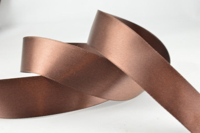 54033 - 15mm, 25mm & 38mm Single Faced Satin Ribbon x 100 Metre Rolls15mm / 57 Brown