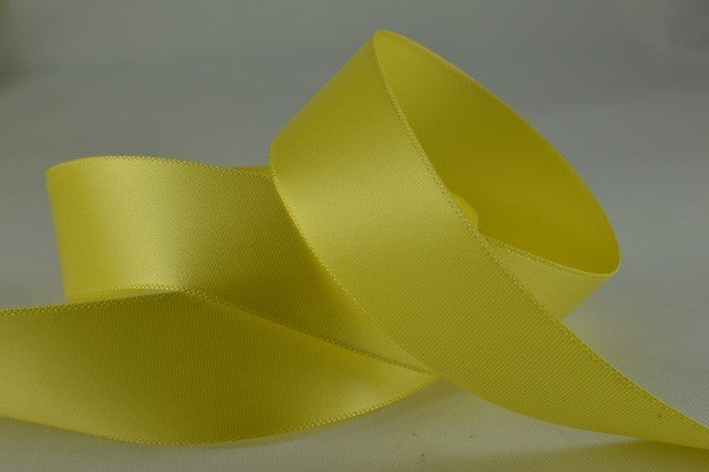 54033 - 15mm , 25mm and 38mm Single Faced Satin Ribbon x 20 Metre Rolls!15mm / 60 Lemon