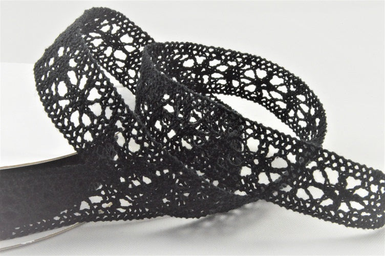 20mm Vintage Patterned Cotton Lace Ribbon (10 Metre Rolls)Black