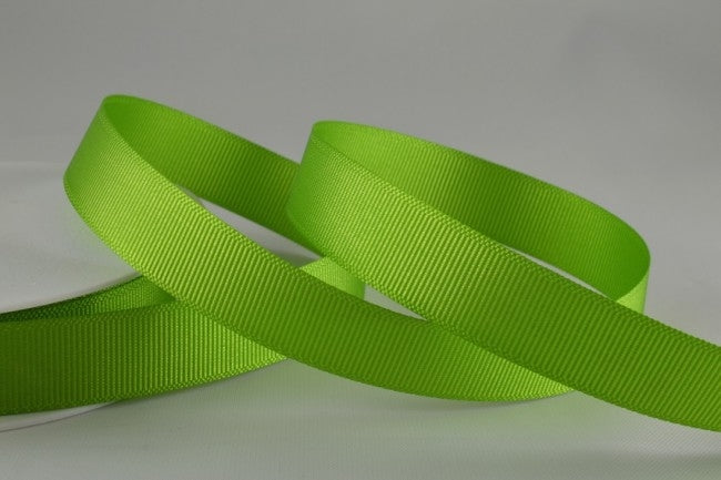 53754 - 6mm, 10mm, 16mm, 22mm & 38mm Plain Grosgrain Ribbon6mm / 62 Green