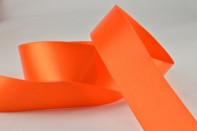 54033 - 15mm , 25mm and 38mm Single Faced Satin Ribbon x 20 Metre Rolls!15mm / 26 Orange