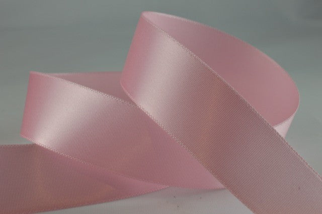 54033 - 15mm, 25mm & 38mm Single Faced Satin Ribbon x 100 Metre Rolls15mm / 32 Pink