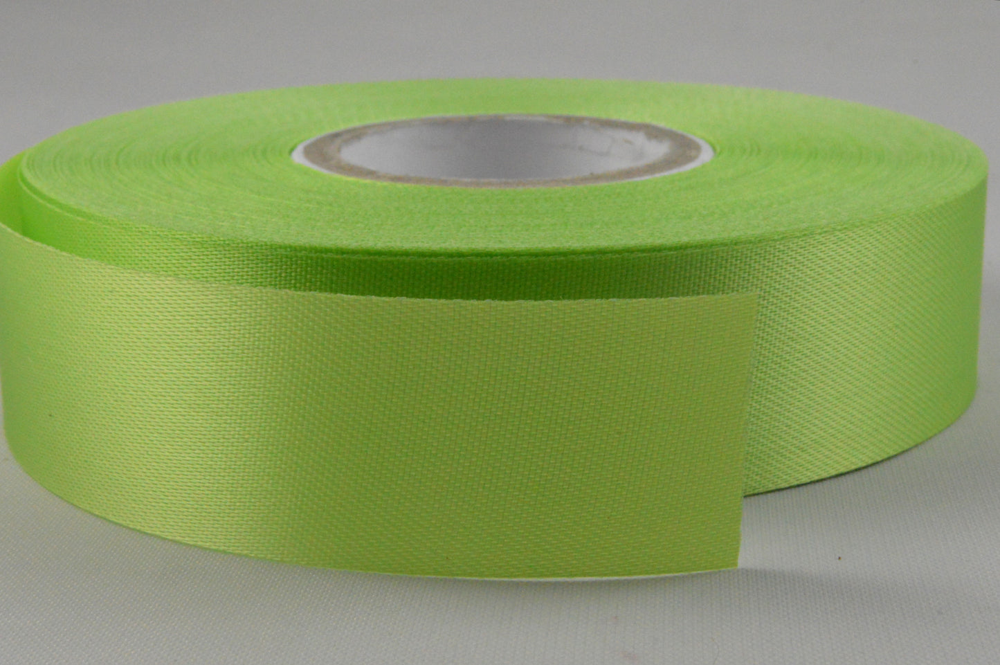 27 Light Green