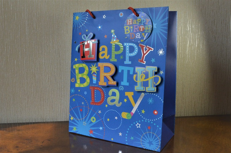 3D Happy Birthday Gift Bags, Bottle Bags & Tags!Medium Bag