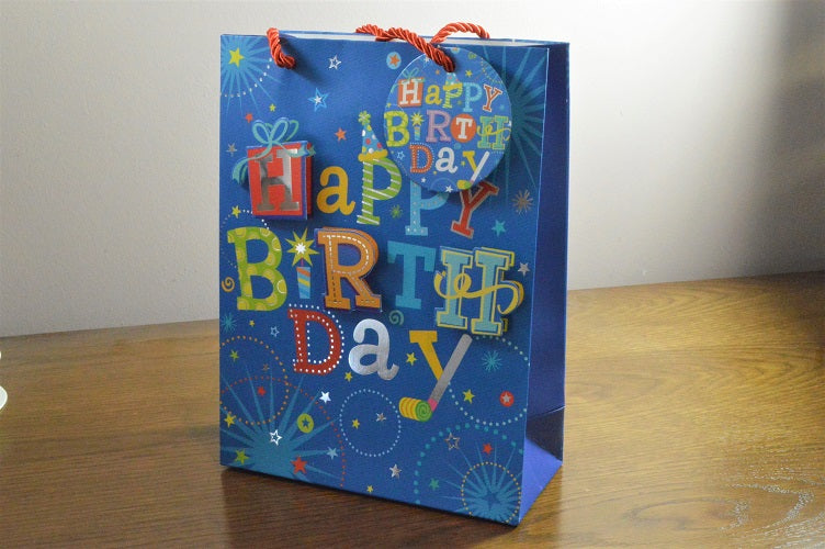 3D Happy Birthday Gift Bags, Bottle Bags & Tags!Small Bag