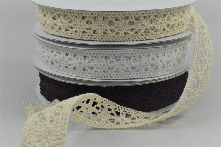 20mm Vintage Patterned Cotton Lace Ribbon (10 Metre Rolls)