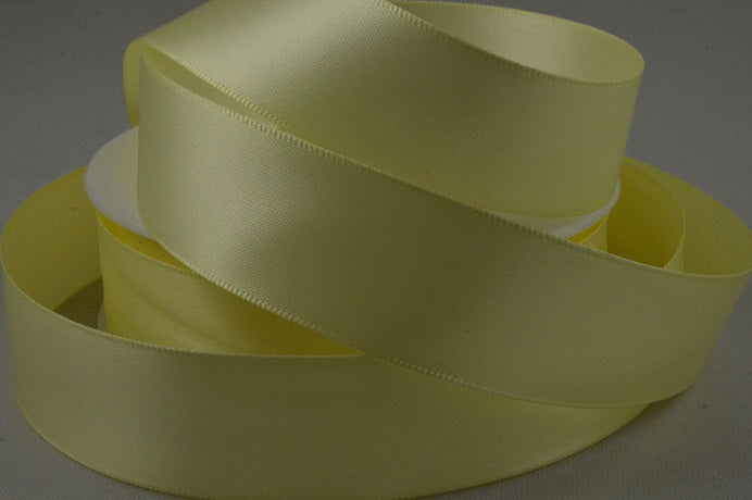 93977 - 3mm, 7, 10, 15, 25, 38 & 50mm Double Faced Satin Ribbon3mm / 10 Yellow Cream / 50 Metres