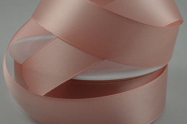 93977 - 3mm, 7, 10, 15, 25, 38 & 50mm Double Faced Satin Ribbon3mm / 31 Peach / 50 Metres