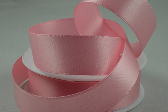 93977 - 3mm, 7, 10, 15, 25, 38 & 50mm Double Faced Satin Ribbon3mm / 32 Pink / 50 Metres