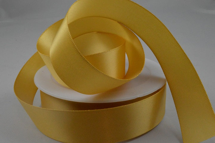 93977 - 3mm, 7, 10, 15, 25, 38 & 50mm Double Faced Satin Ribbon3mm / 52 Gold / 50 Metres