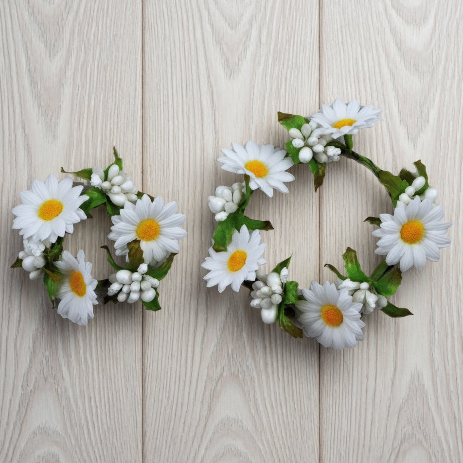 Circular Floral Daisies
