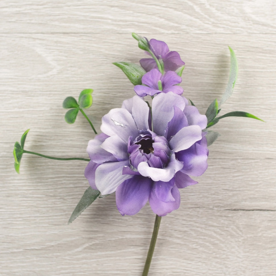 Delicate Petals & Leaves Floral PickLilac
