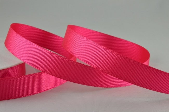 53754 - 6mm, 10mm, 16mm, 22mm & 38mm Plain Grosgrain Ribbon6mm / 34 Fuschia