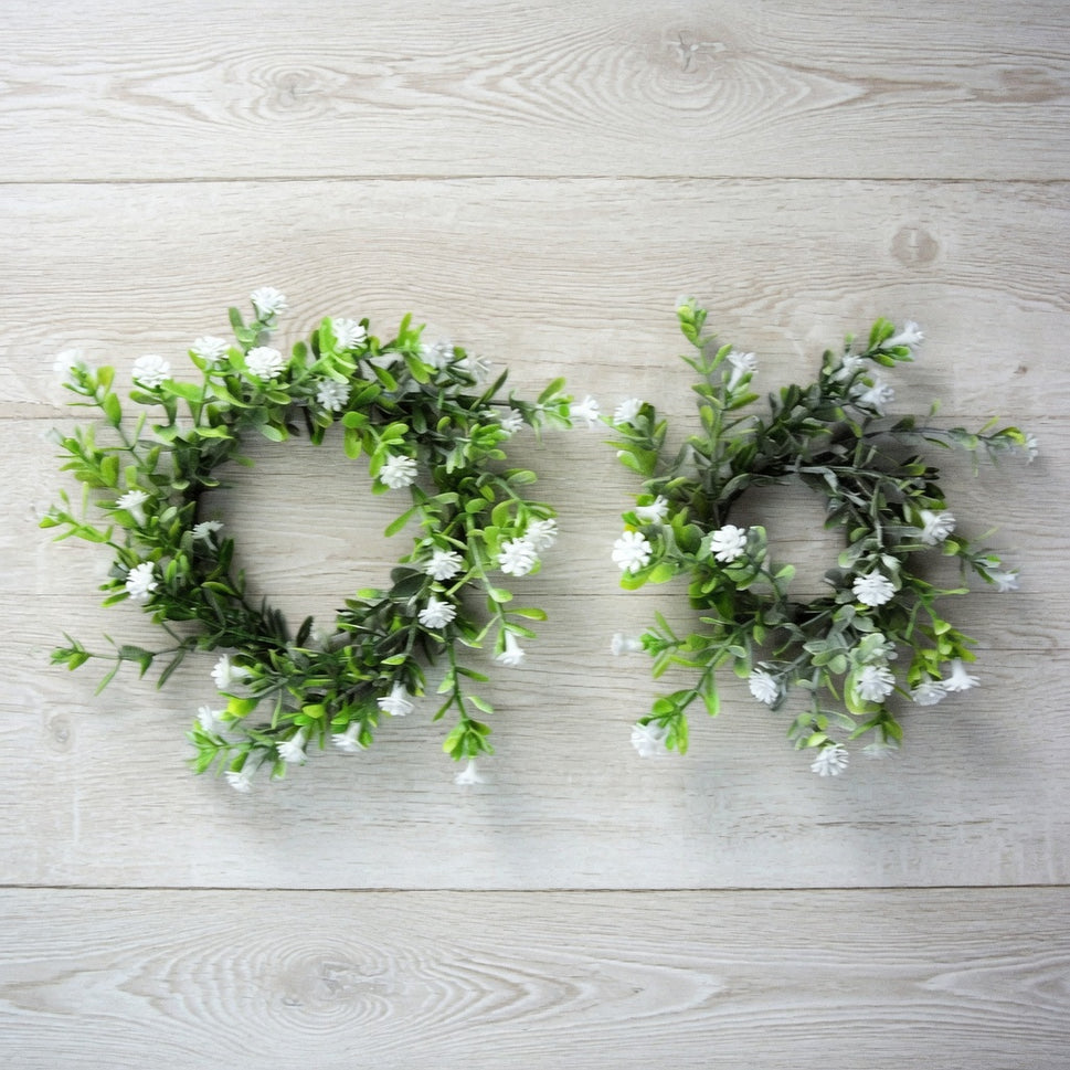 33019 - Delicate Spring Circular Floral ArrangementWhite / Small