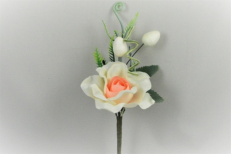 33004 - Soft White and Rose floral arrangement with beautiful embellishments.  Height  16cms ,  Width  8cms  (approx) 