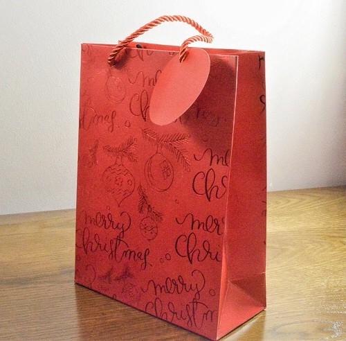 88123 - Medium Red Merry Christmas Holly & Bauble Gift Bags-Red - Medium