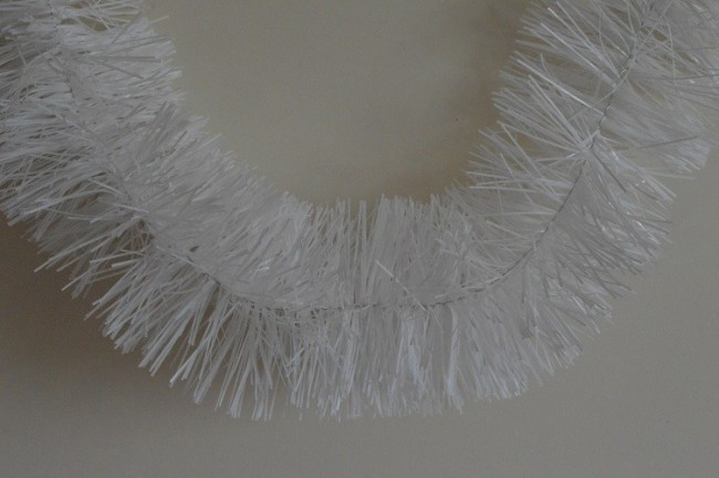 88135 - White Coloured Tinsel x 2 Metre Lengths!