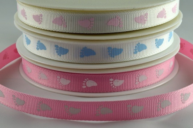 54268 - 10mm Printed Baby Feet Ribbon (20 Metres)