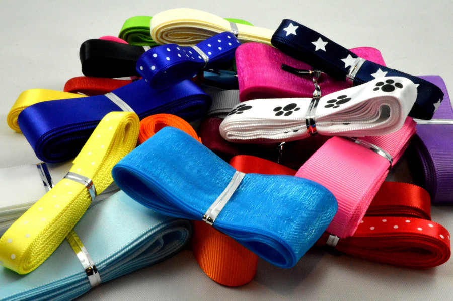 Random Ribbon Hanks Packs - 25 x 3 Metre Lengths! 