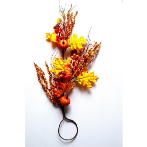 22063 - Large Autumn / Halloween display of leaves with golden orange natural delights. Measures  Height 620mm ,   Width  350mm 
