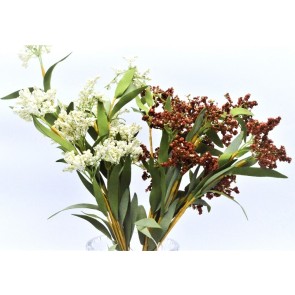 33026 - Delicate floral display with soft textures of grass.  Height  50cms ,  Width 24cms  (approx) 